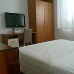 דירה Devcic *