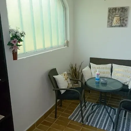 Devcic Apartment *